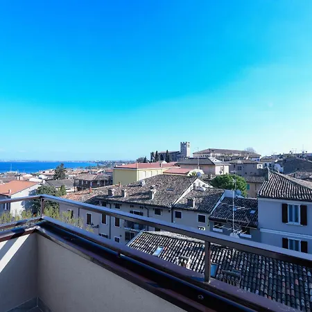 Desenzanoloft Official Partner Marriott Homes & - Jack's Penthouse Apartament *