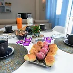 Jack's Penthouse Desenzanoloft Official Partner Homes & By Marriott Bonvoy Appartement Desenzano del Garda