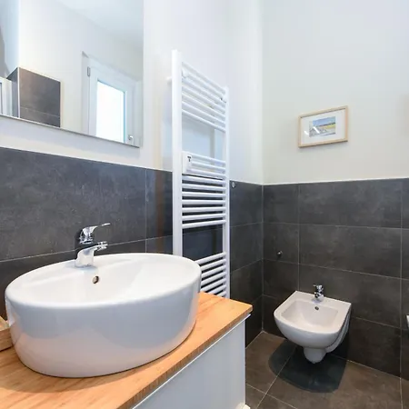 Apartment Desenzanoloft Official Partner Marriott Homes & - Jack's Penthouse
