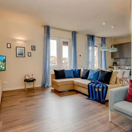 Appartement Jack's Penthouse Desenzanoloft Official Partner Homes & By Marriott Bonvoy Desenzano del Garda